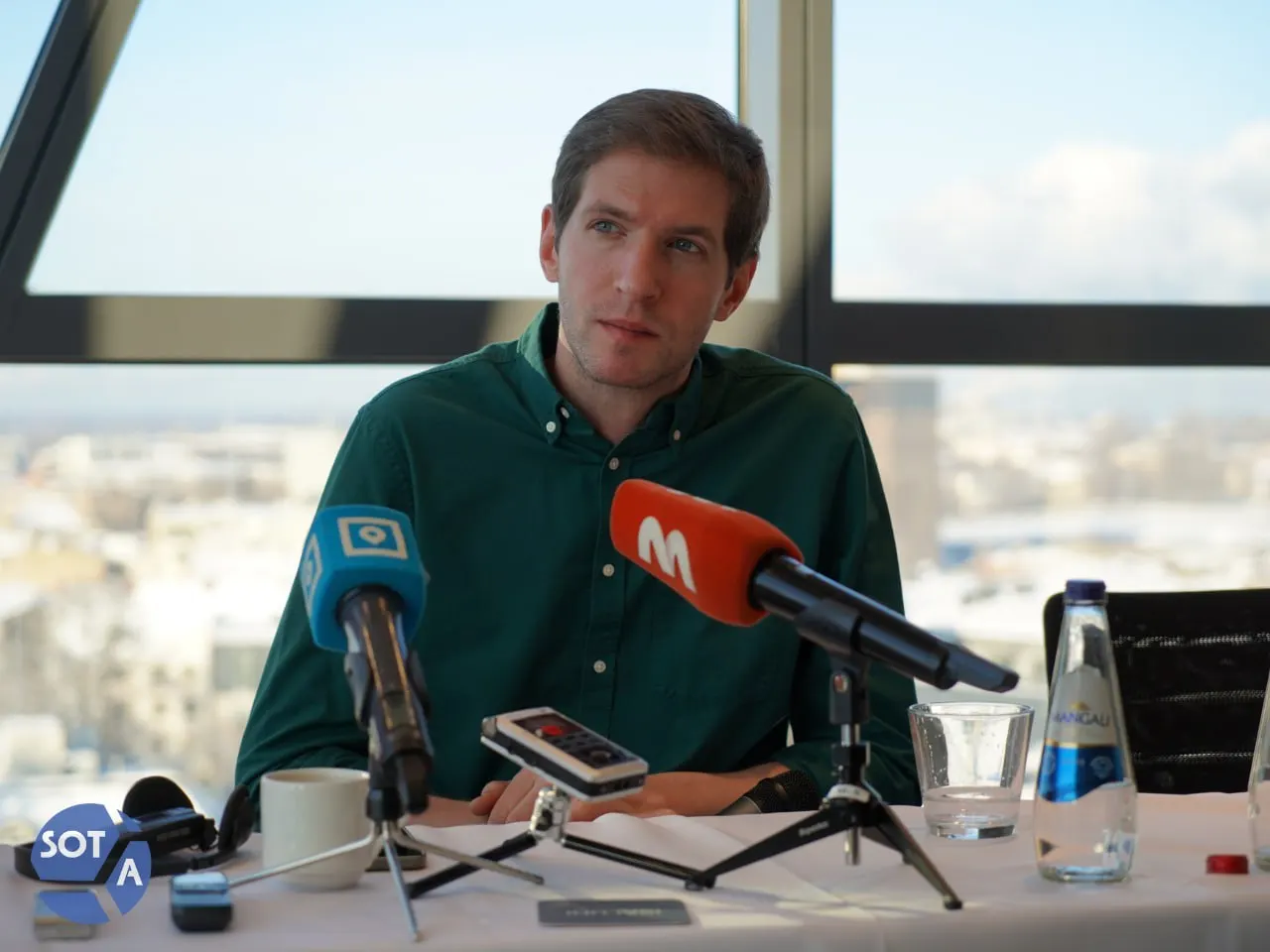 В Головинском суде прокурор потребовал для журналиста восьмилетний срок и крупный штраф по обвинениям в уклонении от обязанностей «иностранного агента» и распространении «фейков» о событиях в Буче.