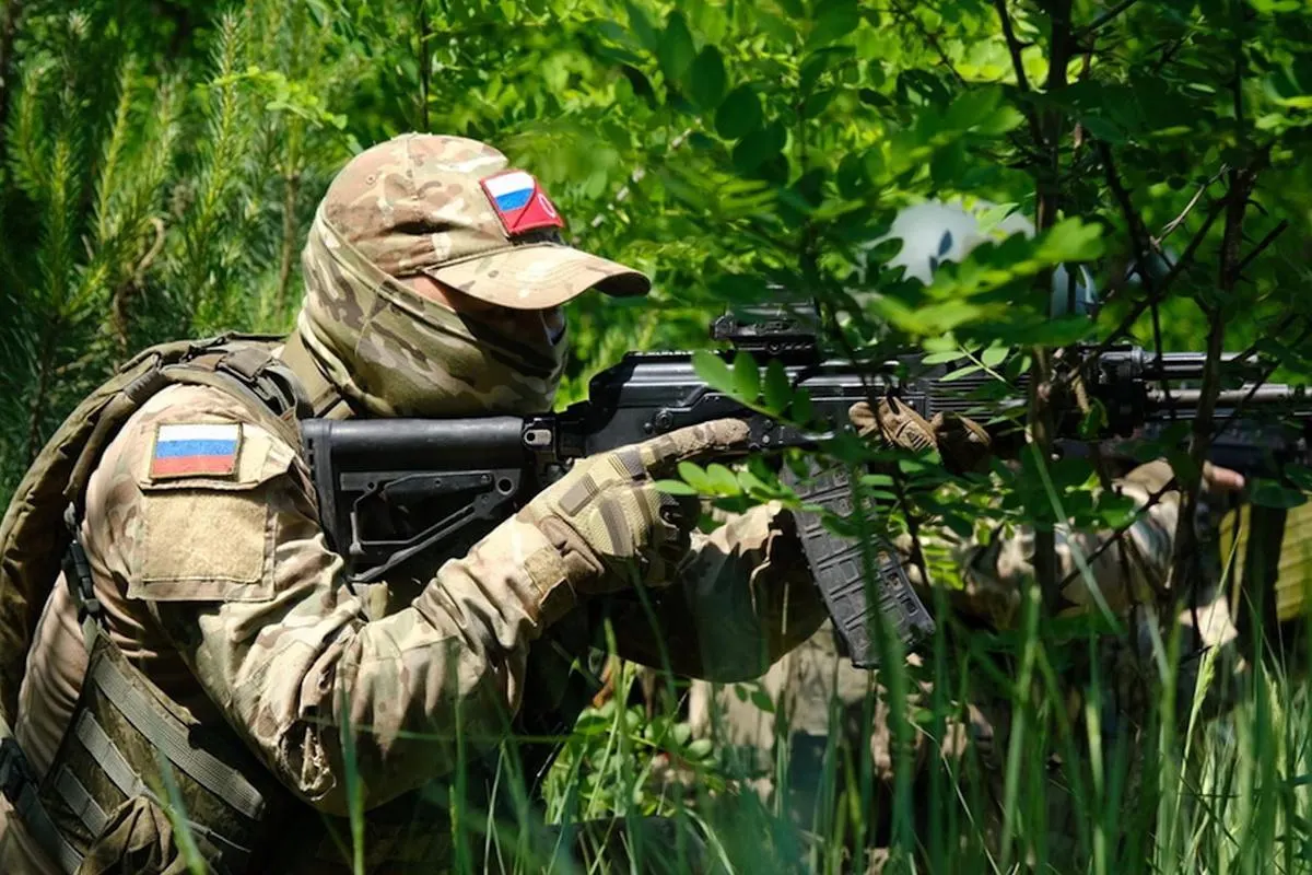 Аналитики Института по изучению войны считают, что территориальные требования РФ не соответствуют положению на фронте: темпы наступления замедлены, а шансы полностью захватить Донбасс остаются неопределёнными.