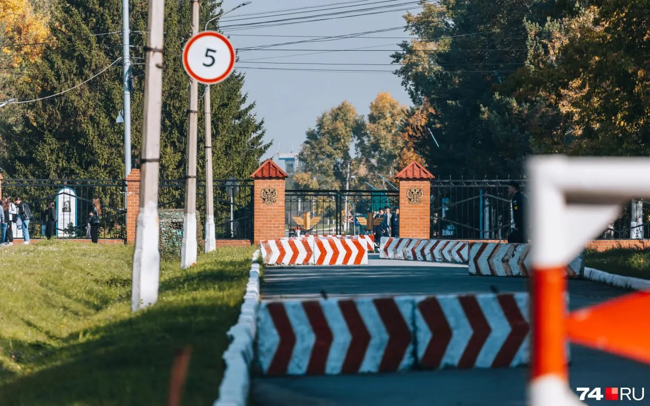 Правительство распорядилось вывести ЧВВАКУШ из подчинения Военно-воздушной академии — училище останется в ведении Минобороны и должно пройти реорганизацию до 1 сентября 2026 года.