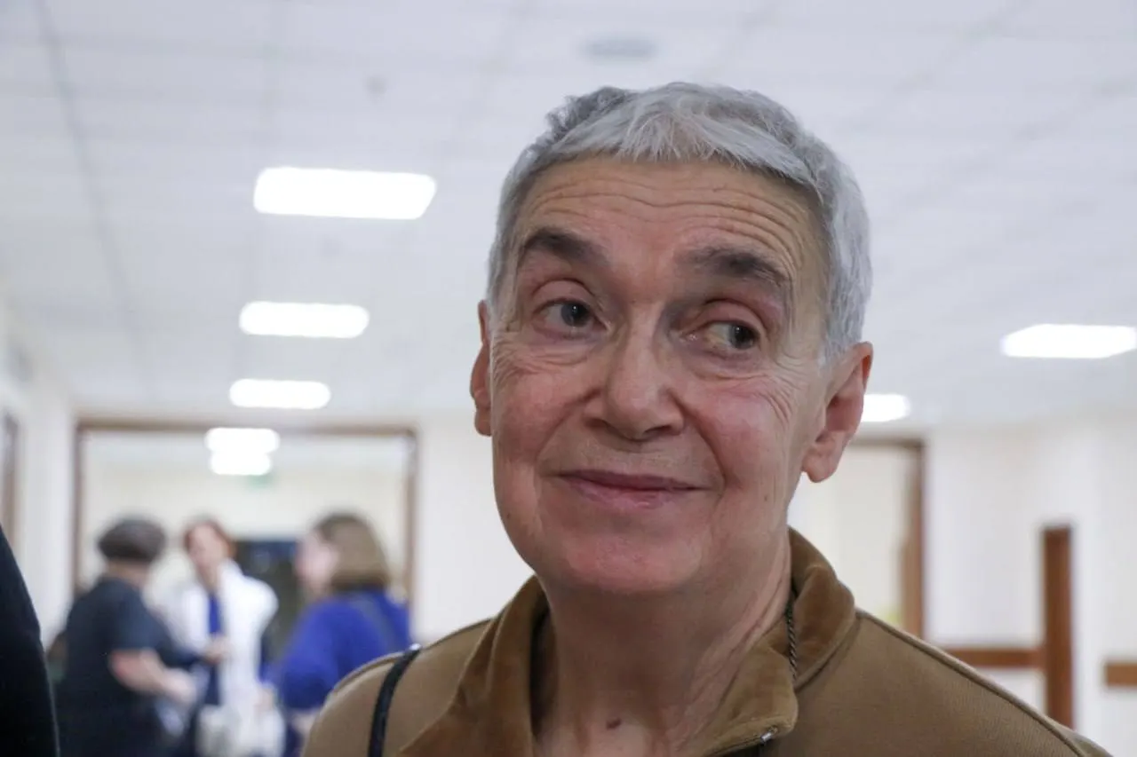 80‑летняя Нина Литвинова, участница диссидентского движения и правозащитница, покончила с собой; в предсмертной записке она называет причиной войны и массовые репрессии в стране.
