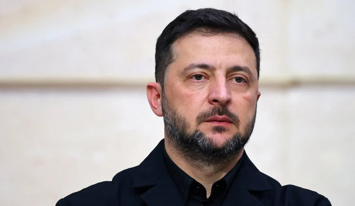 Президент Украины раскритиковал заявление российского лидера на ПМЭФ, назвав его «слабым ответом» и повторно предложив временное прекращение огня и прямые переговоры на нейтральной площадке.