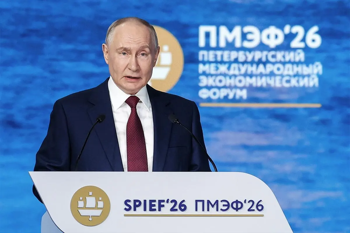 Президент РФ заявил, что не видит смысла в личной встрече без предварительных договорённостей, высказался о легитимности украинской власти и обсудил роль гарантов соглашений.