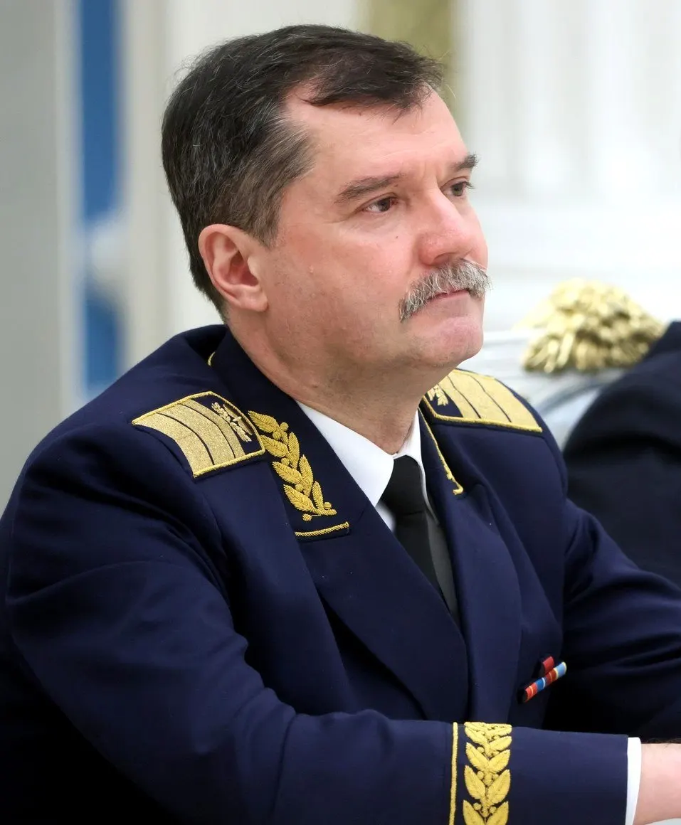 Бывшего руководителя Росавиации задержали по подозрению в особо крупном мошенничестве в составе организованной группы. Ранее по делу уже был арестован бывший заместитель губернатора Брянской области Сергей Тимошенко.