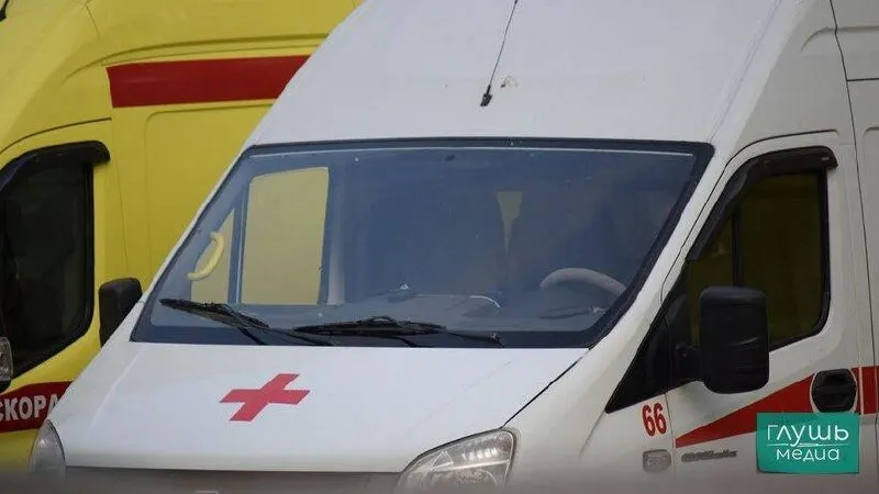 Список средств для оказания неотложной помощи обновят с 1 января 2027 года: в него добавят эсмолол и допустят использование укладок для перевязок на основе каолина.