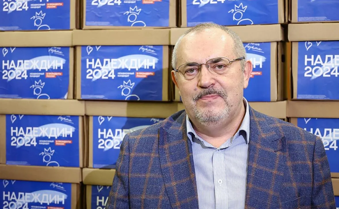 Политик объявил о завершении кампании: против него возбуждены дела, его внесли в реестр «иностранных агентов», введены ограничения и штрафы, из‑за чего он считает невозможным законно продолжать участие в выборах.
