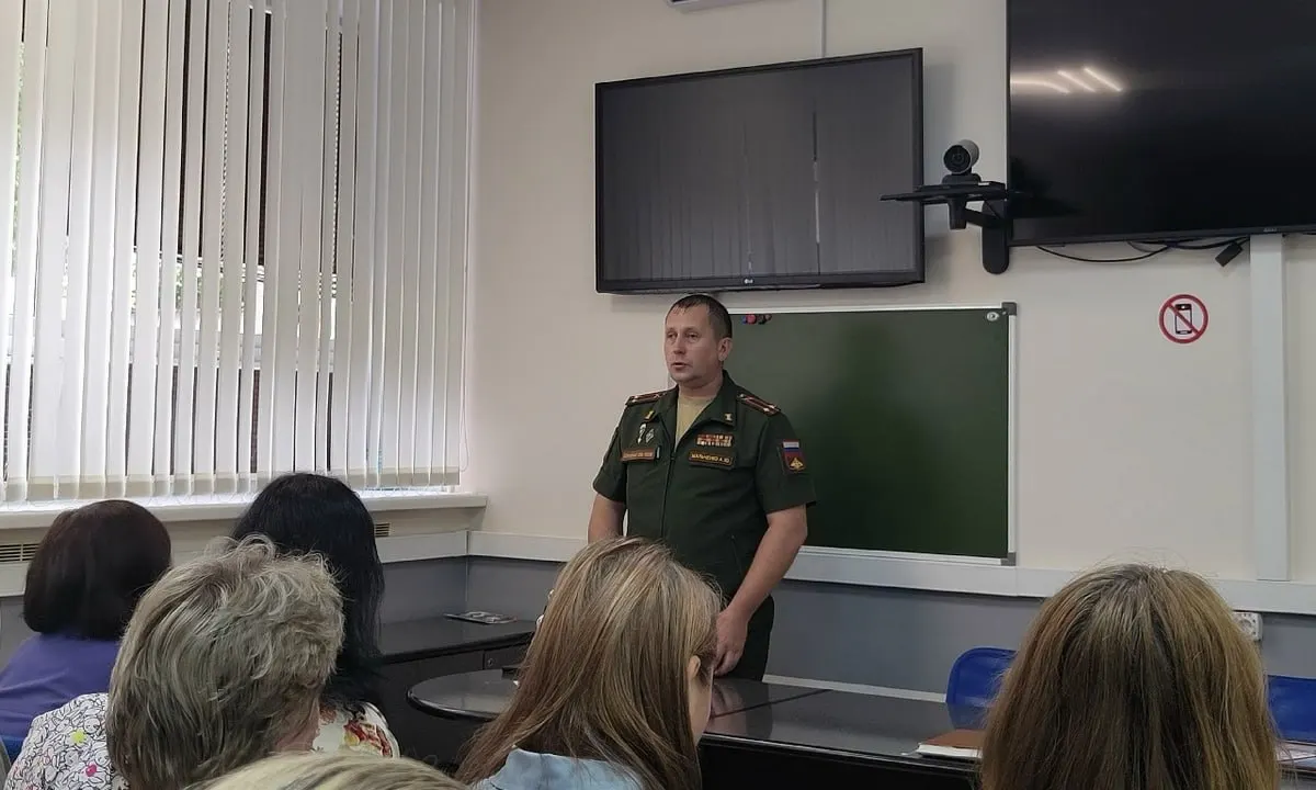 В Карелии объявлен набор резервистов в мобильные огневые группы, которые будут обеспечивать защиту воздушного пространства республики и критической инфраструктуры.