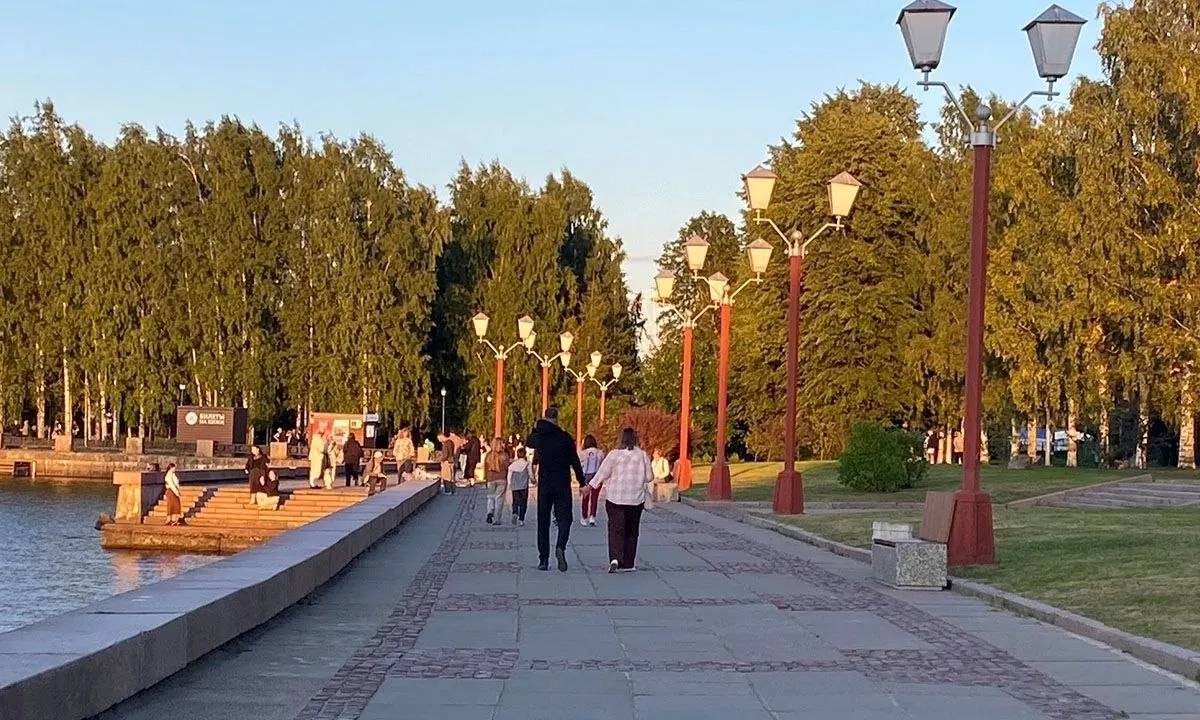Цифры разводов тревожат: по словам митрополита, ключ к сохранению семей — искренность и готовность к переменам; семьи должны учить детей строить крепкие отношения.