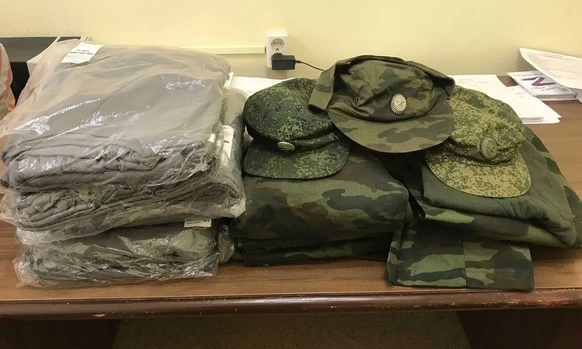 В Карелии отец, задолжавший алименты, отправился на службу в рамках СВО; после полного погашения долга уголовное дело прекращено, выплаты начали поступать.