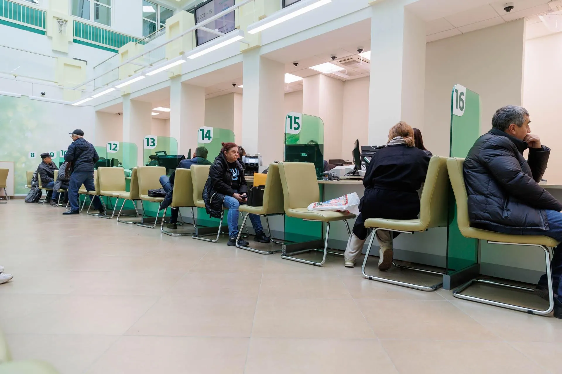 Разбираемся, как меняются государственные долги и какие риски несут населению возможные экономические потрясения.