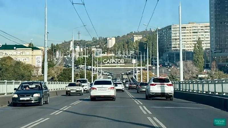В сводке сообщается о перехвате и уничтожении 399 БПЛА над различными регионами страны, в том числе и в Саратовской области; зафиксированы атаки на дата-центр и пожар в Рязанской области.