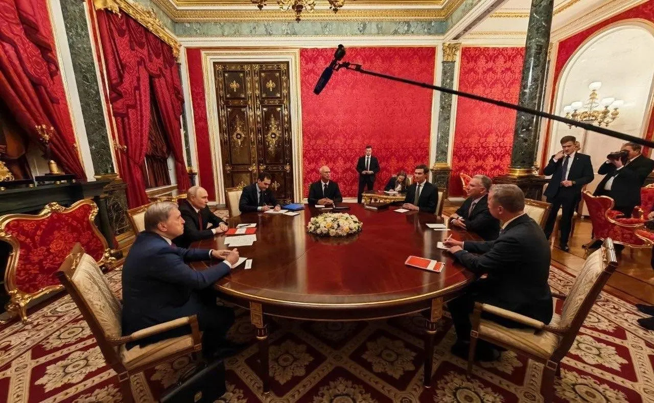 Новый раунд переговоров пройдет под эгидой Кремля; стороны обсудят перспективы прекращения конфликта.