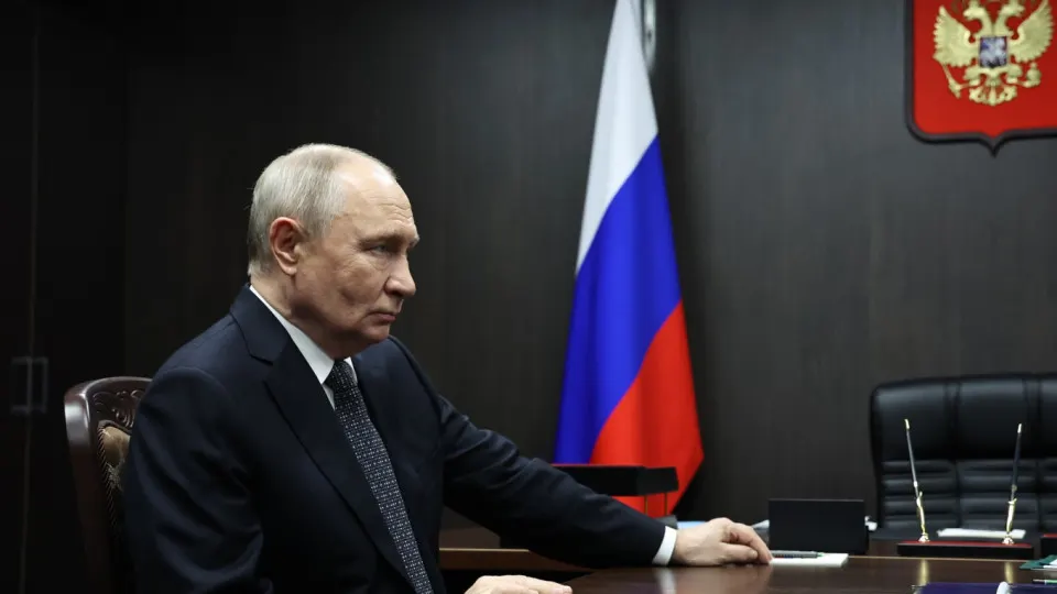 Президент сообщил о возобновлении трехсторонних переговоров и обсуждении гарантий безопасности после мирного соглашения.